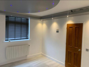 2 peverel house